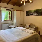 בית נופש Relax Totale Nel Bosco Lucca Ghivizzano