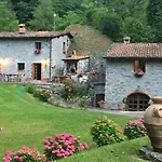 Relax Totale Nel Bosco Lucca בית נופש