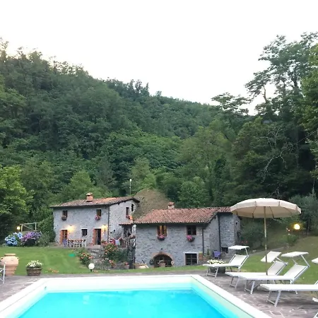 בית נופש Relax Totale Nel Bosco Lucca Ghivizzano
